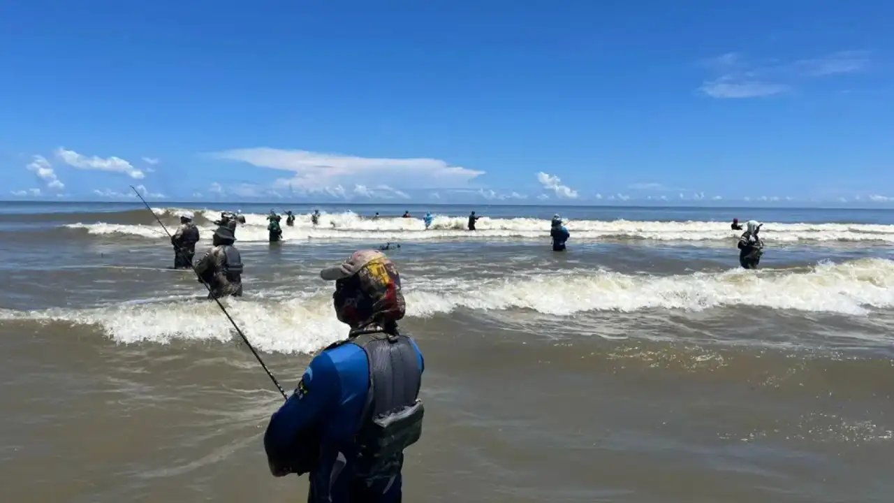 Cuando la pasión es una escuela para la vida: los clubes de pesca en Costa Rica